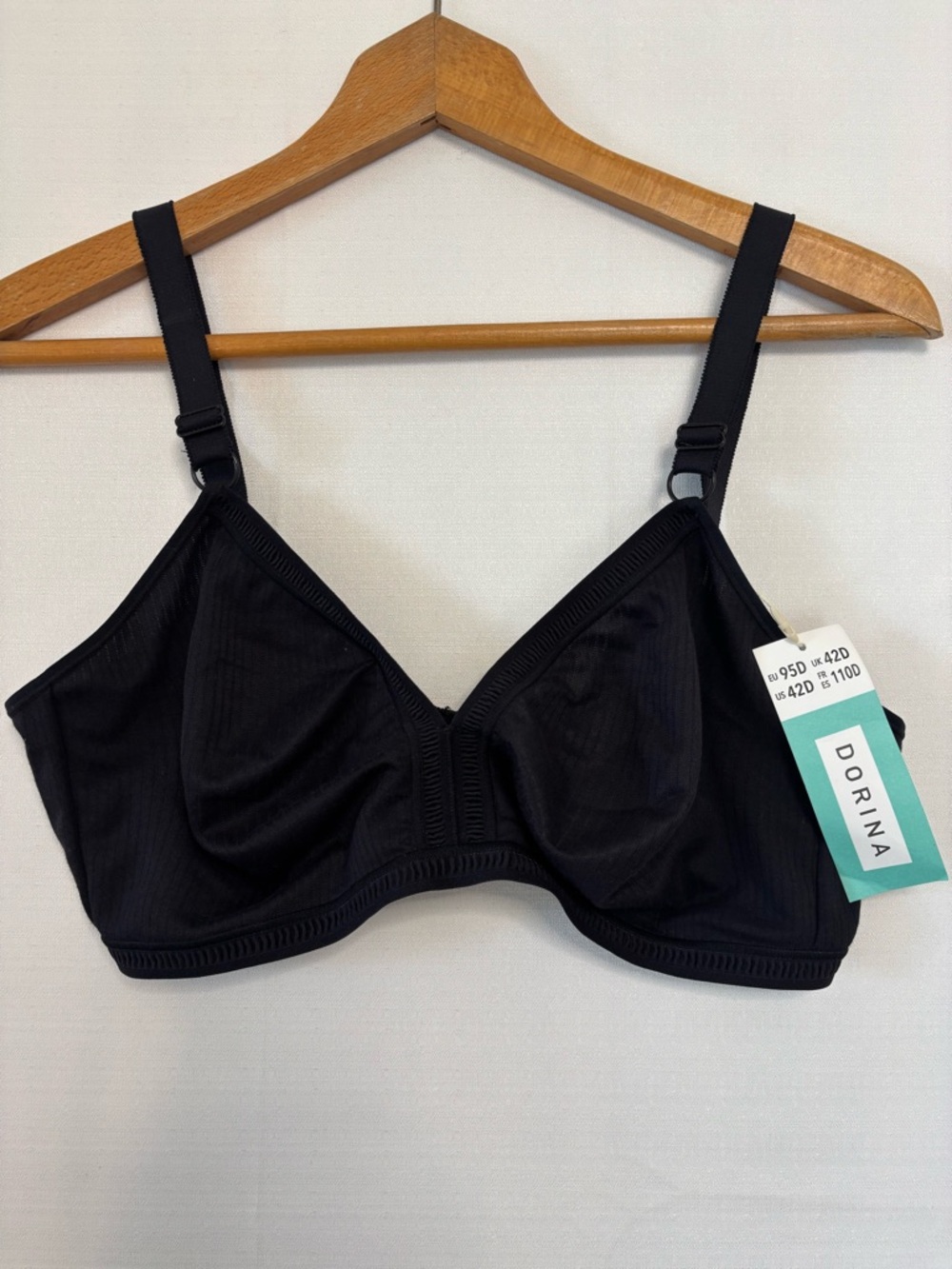 DORINA NWT Black Tiffany Bralette Size 42D